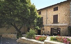 Logis Hotel Restaurant Les Geraniums